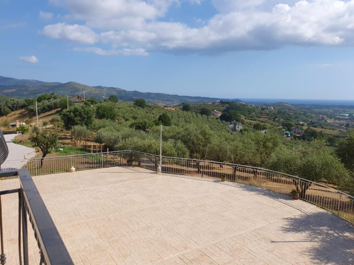 Вілла Colle Del Mirto Castelnuovo Cilento Екстер'єр фото