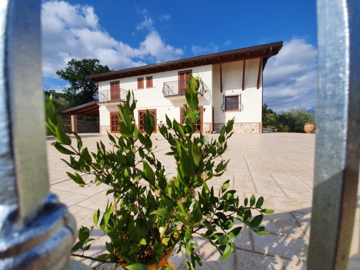 Вілла Colle Del Mirto Castelnuovo Cilento Екстер'єр фото